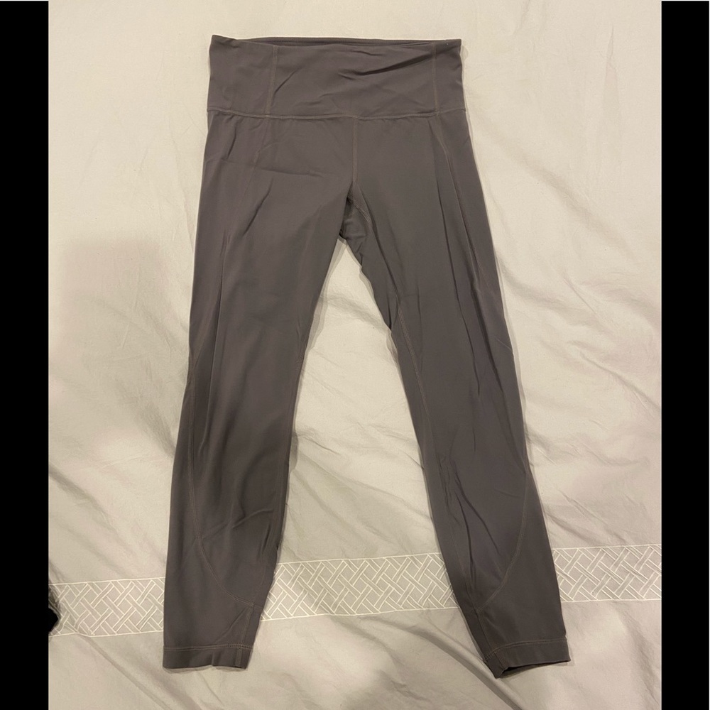Athleta 7/8 athletic tights, size M